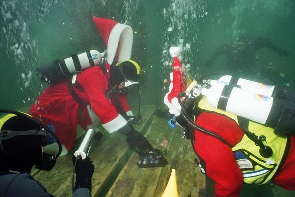 Weihnachtsmann und seine G�ste