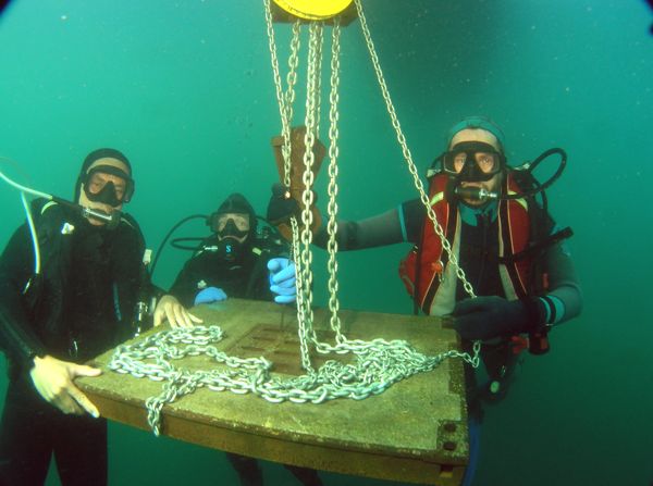 Grundgewicht f�r eine Boje am Flaschenzug