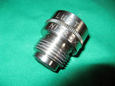 Adapter von Nitrox auf Luft