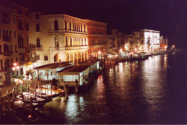 Canale Grande bei Nacht